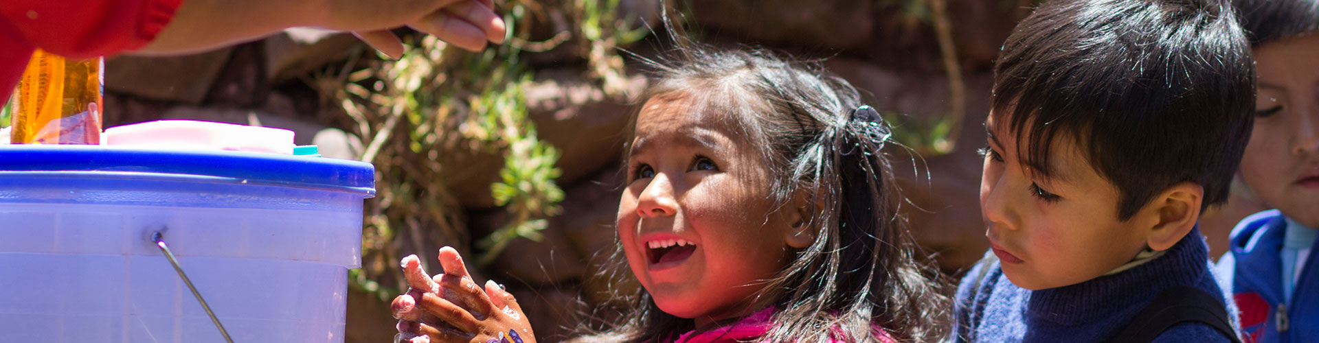 Cedna children water
